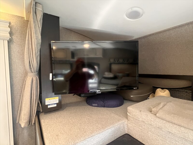 2021 Jayco Greyhawk 27U - Photo 10 - St. George, UT 84790