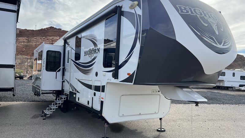 2016 Heartland BIG HORN 3010 3010