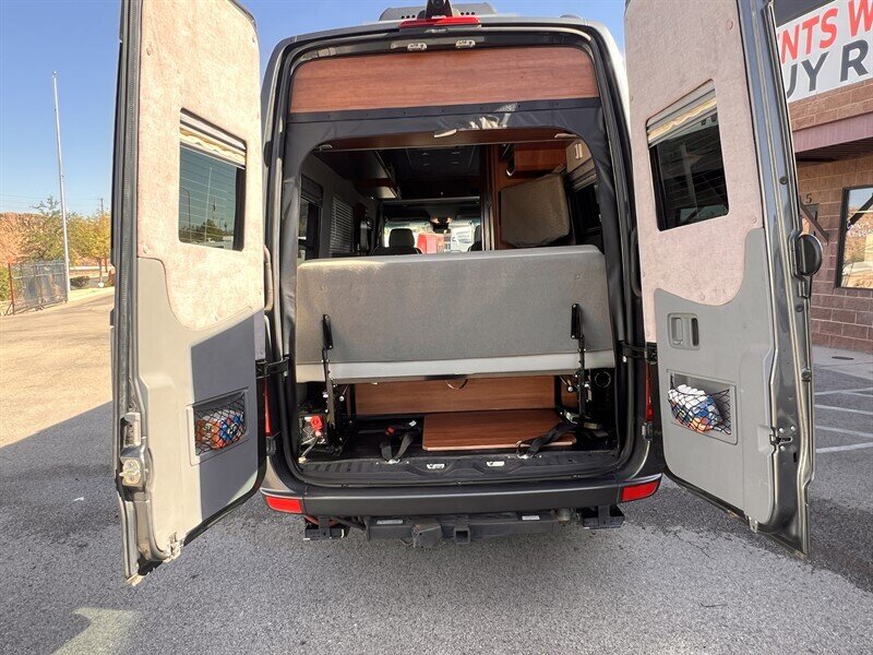 2018 Roadtrek Adventurous RS - Photo 4 - St. George, UT 84790