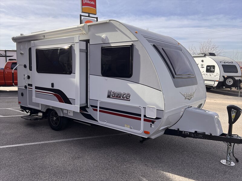 2019 Lance 1475S  