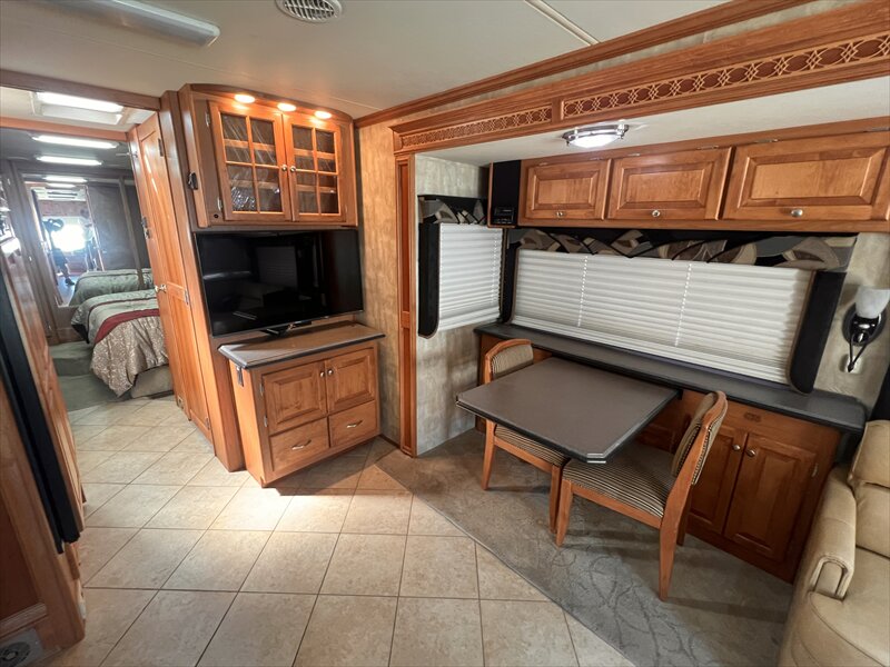 2008 Tiffin Phaeton 36QSH - Photo 10 - St. George, UT 84790