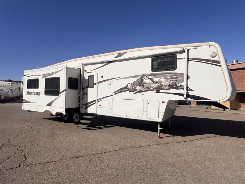 2006 Keystone MONTANA 3400RL 3400RL   - Photo 1 - St. George, UT 84790