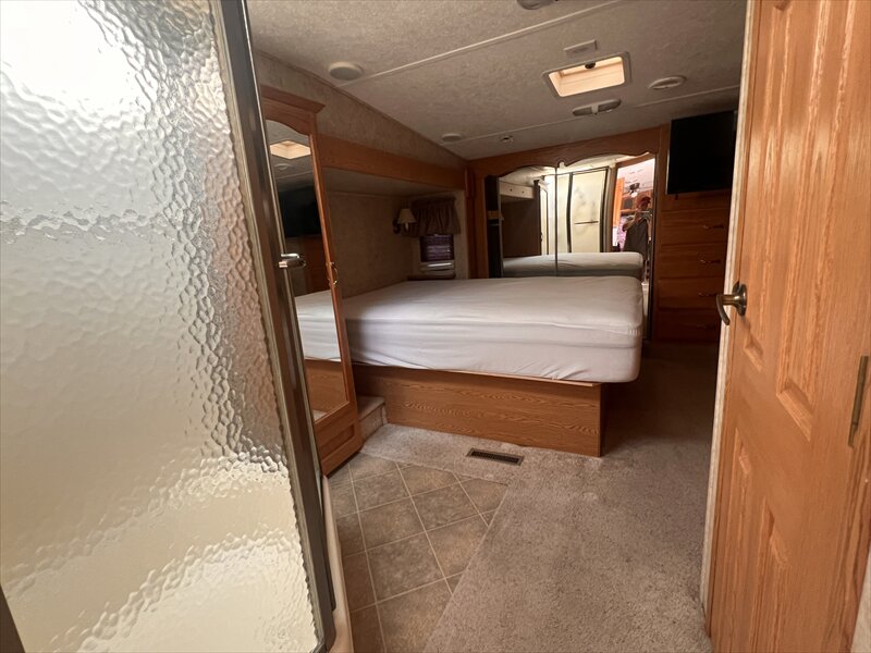 2006 Keystone MONTANA 3400RL 3400RL - Photo 13 - St. George, UT 84790