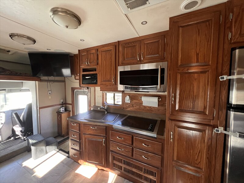 2009 Show Hauler Show hauler - Photo 9 - St. George, UT 84790