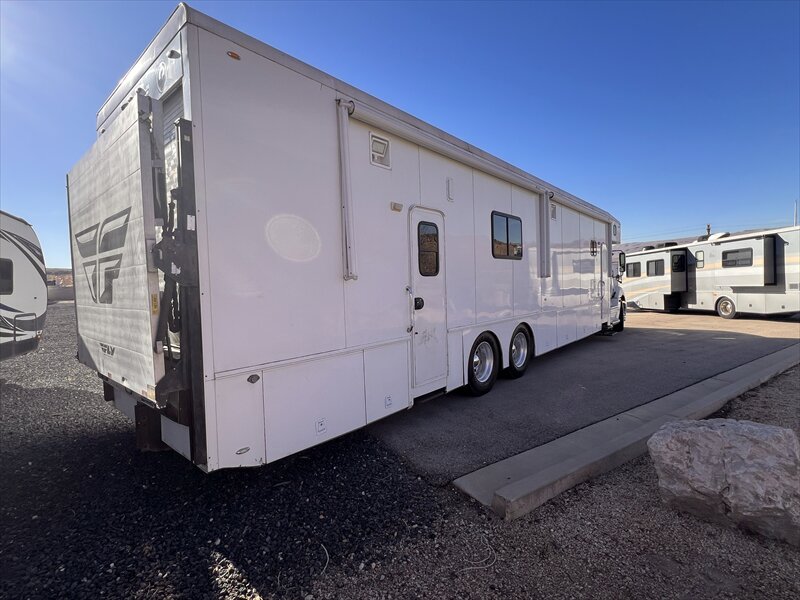 2009 Show Hauler Show hauler - Photo 5 - St. George, UT 84790