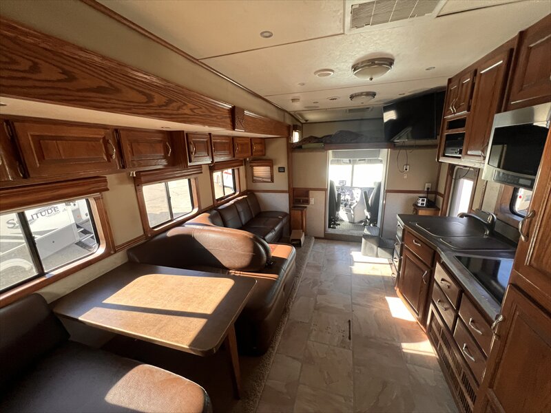 2009 Show Hauler Show hauler - Photo 15 - St. George, UT 84790