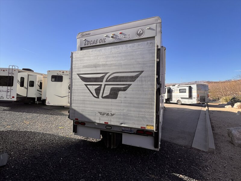 2009 Show Hauler Show hauler  