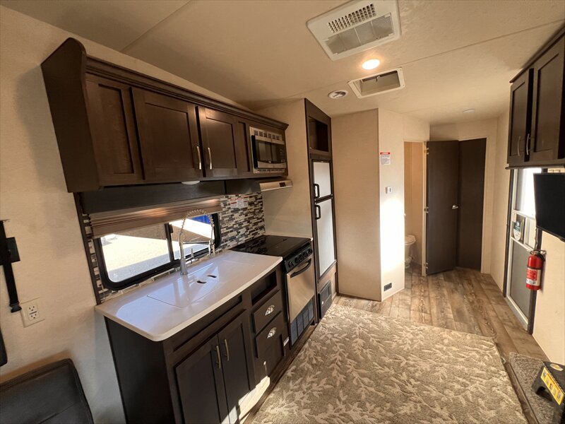 2019 Forest River Sandstorm 242 - Photo 12 - St. George, UT 84790