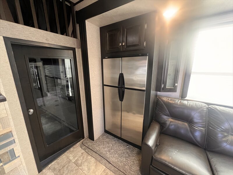 2017 Heartland Edge 386 - Photo 10 - St. George, UT 84790