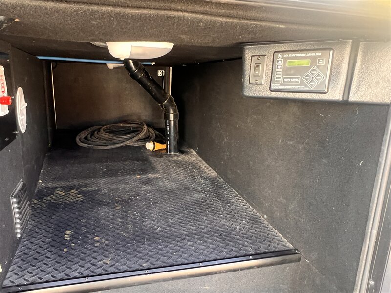 2017 Heartland Edge 386 - Photo 7 - St. George, UT 84790