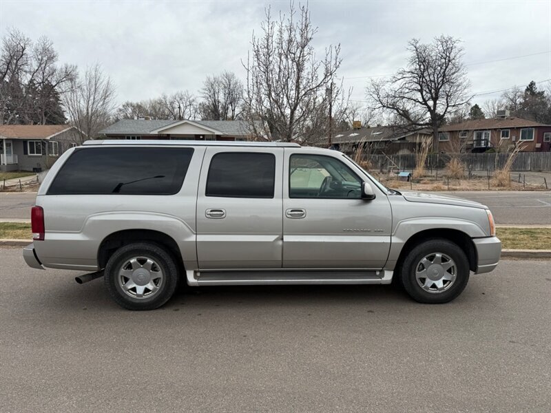 2005 Cadillac Escalade ESV - Photo 3 - Englewood, CO 80113