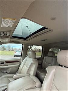 2005 Cadillac Escalade ESV - Photo 7 - Englewood, CO 80113