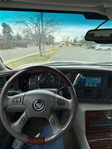 2005 Cadillac Escalade ESV - Photo 16 - Englewood, CO 80113