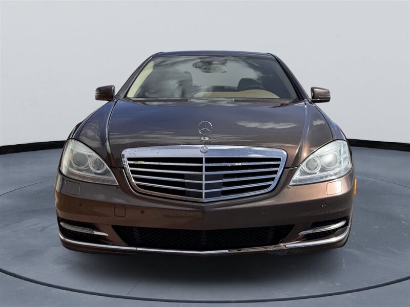 2012 Mercedes-Benz S-Class S550