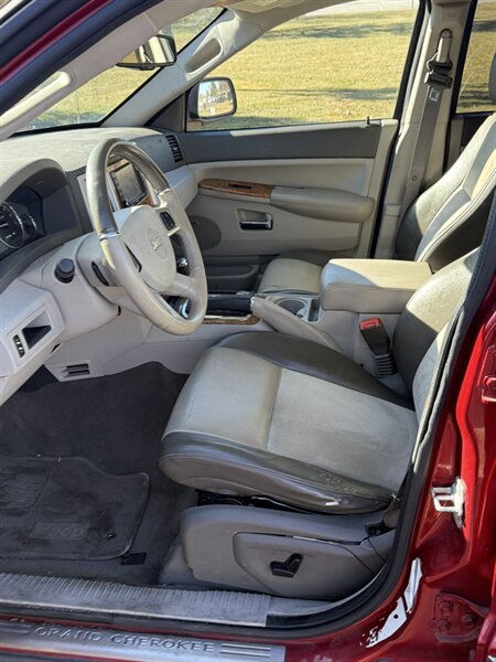 2010 Jeep Grand Cherokee Limited - Photo 19 - Englewood, CO 80113