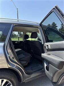 2017 Nissan Pathfinder SV   - Photo 6 - Englewood, CO 80113