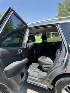 2017 Nissan Pathfinder SV   - Photo 19 - Englewood, CO 80113