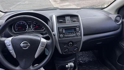 2016 Nissan Versa 1.6 SV   - Photo 9 - Englewood, CO 80113