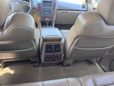 2005 Acura MDX Touring w/Navi   - Photo 12 - Englewood, CO 80113