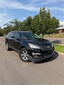 2017 Chevrolet Traverse LT   - Photo 1 - Englewood, CO 80113