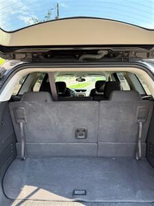 2017 Chevrolet Traverse LT   - Photo 7 - Englewood, CO 80113
