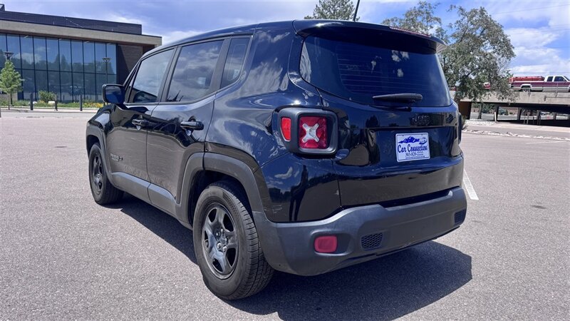 2016 Jeep Renegade Sport - Photo 5 - Englewood, CO 80113