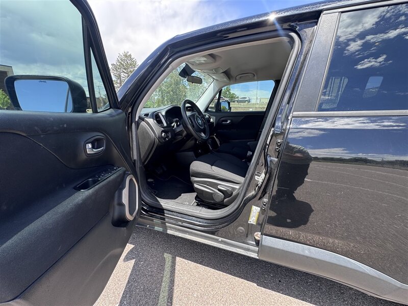 2016 Jeep Renegade Sport - Photo 8 - Englewood, CO 80113