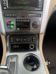 2012 Chevrolet Traverse LTZ   - Photo 14 - Englewood, CO 80113