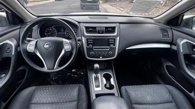2016 Nissan Altima 2.5 S   - Photo 9 - Englewood, CO 80113