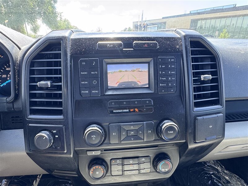 2015 Ford F-150 XLT - Photo 14 - Englewood, CO 80113