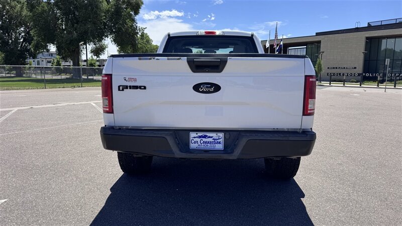 2015 Ford F-150 XLT - Photo 4 - Englewood, CO 80113
