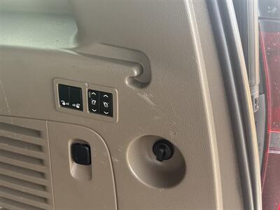 2016 Chevrolet Suburban LTZ - Photo 17 - Englewood, CO 80113