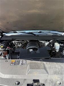 2016 Chevrolet Suburban LT 1500   - Photo 5 - Englewood, CO 80113