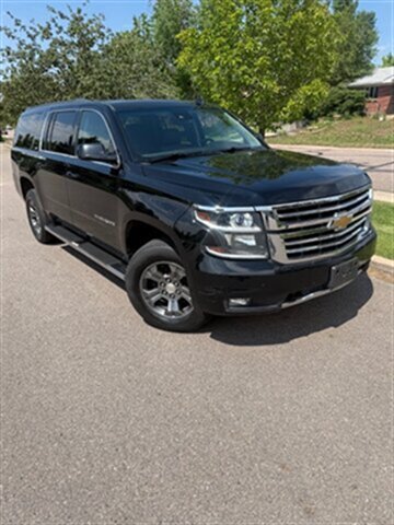 2016 Chevrolet Suburban LT 1500  