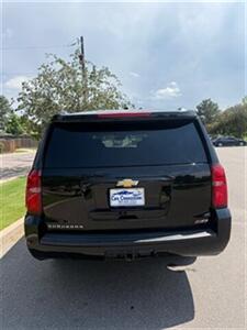 2016 Chevrolet Suburban LT 1500   - Photo 3 - Englewood, CO 80113