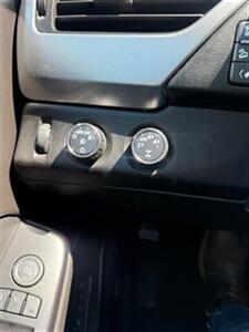 2016 Chevrolet Suburban LT 1500   - Photo 18 - Englewood, CO 80113