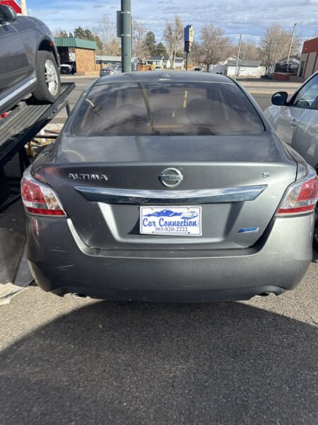 2014 Nissan Altima 2.5 - Photo 2 - Englewood, CO 80113