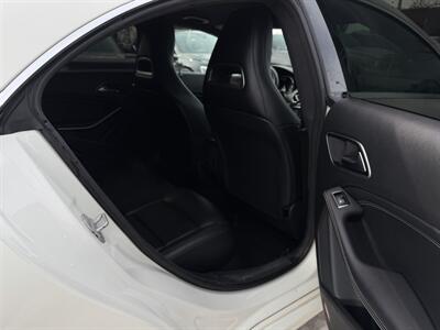 2015 Mercedes-Benz CLA CLA 250 4MATIC   - Photo 8 - Edmonton, AB T5W 1E5
