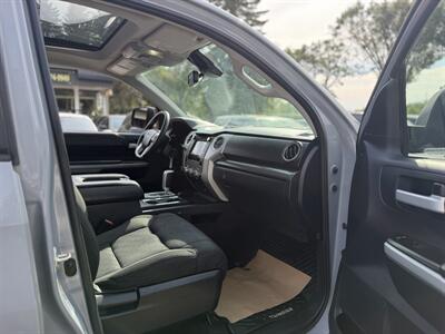2018 Toyota Tundra SR5   - Photo 7 - Edmonton, AB T5W 1E5