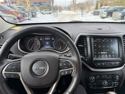 2016 Jeep Cherokee Trailhawk  One Owner No Accidents - Photo 11 - Edmonton, AB T5W 1E5