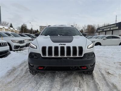 2016 Jeep Cherokee Trailhawk  One Owner No Accidents - Photo 2 - Edmonton, AB T5W 1E5