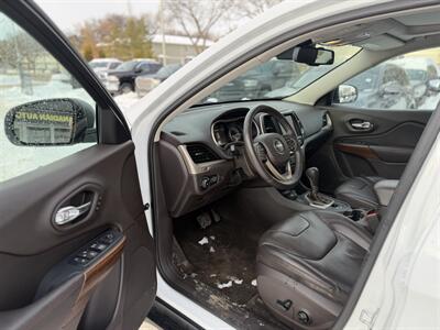 2016 Jeep Cherokee Trailhawk  One Owner No Accidents - Photo 10 - Edmonton, AB T5W 1E5