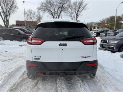 2016 Jeep Cherokee Trailhawk  One Owner No Accidents - Photo 5 - Edmonton, AB T5W 1E5