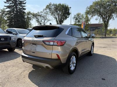 2020 Ford Escape SE   - Photo 6 - Edmonton, AB T5W 1E5
