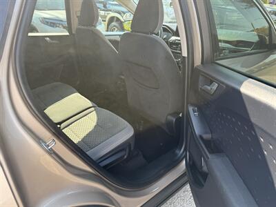 2020 Ford Escape SE   - Photo 8 - Edmonton, AB T5W 1E5