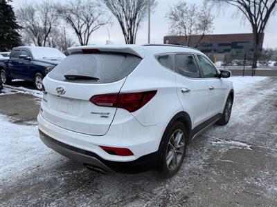 2017 Hyundai Santa Fe 2.0T   - Photo 4 - Edmonton, AB T5W 1E5