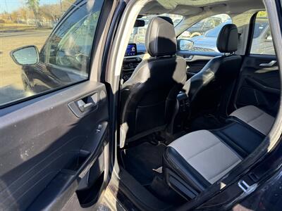 2021 Ford Escape Hybrid Titanium   - Photo 9 - Edmonton, AB T5W 1E5