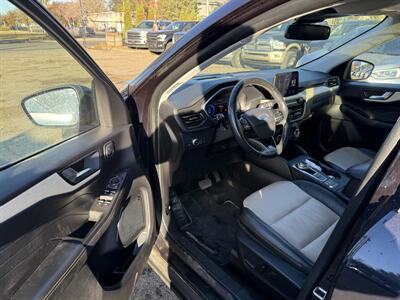 2021 Ford Escape Hybrid Titanium   - Photo 10 - Edmonton, AB T5W 1E5