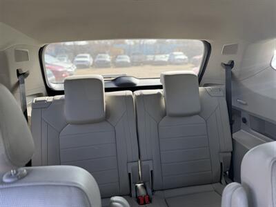 2021 Volkswagen Atlas V6 SEL Premium R-Line 4Motion   - Photo 9 - Edmonton, AB T5W 1E5