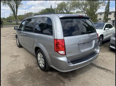 2017 Dodge Grand Caravan SE   - Photo 4 - Edmonton, AB T5W 1E5